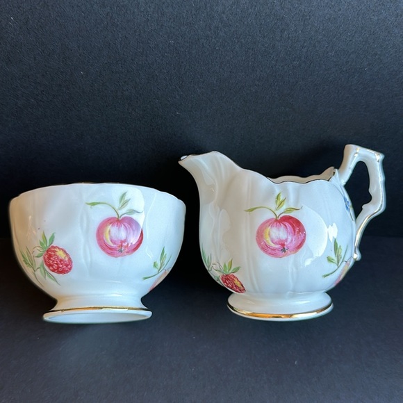 Aynsley FLORIDA Pattern Bone China Small Open Sugar & Creamer Set Fruits Flowers - Picture 2 of 11